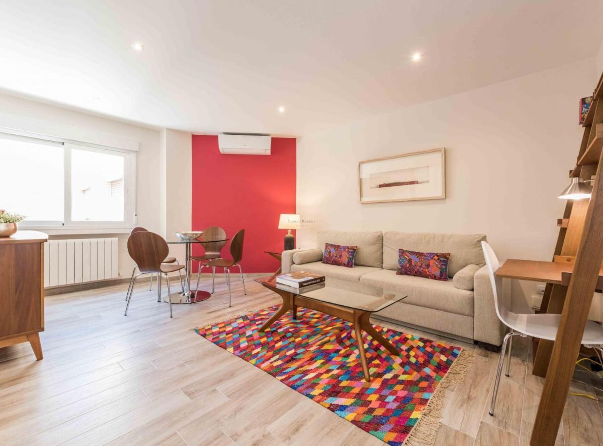 Modern 1-bedroom In Exclusive Barrio Salamanca Ideal For 2, Near Golden Mile , Goya I Madrid